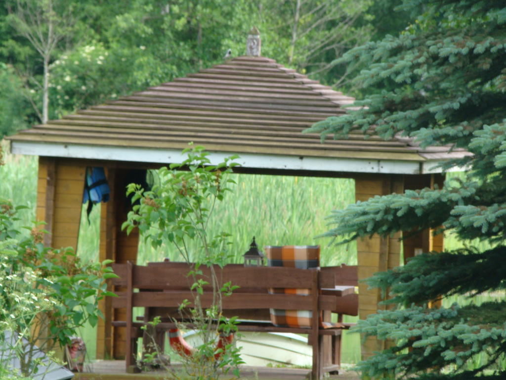 Bobrowa Dolina Bed & Breakfast Ryn  Exterior photo
